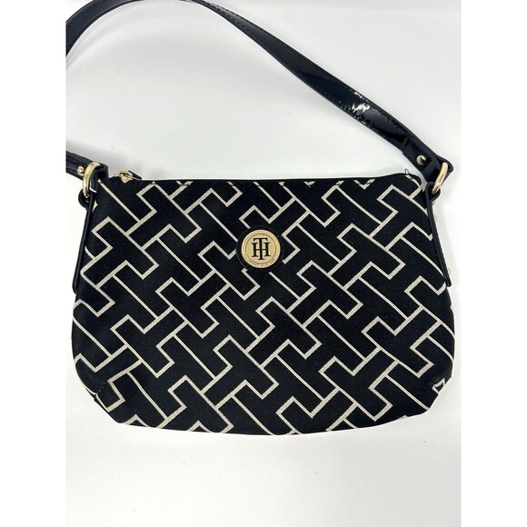 Tommy‎ Hilfiger Black Crossbody Purse - Picture 2 of 9